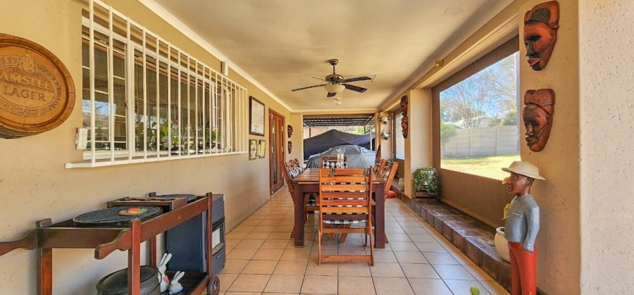 3 Bedroom Property for Sale in Meerhof North West